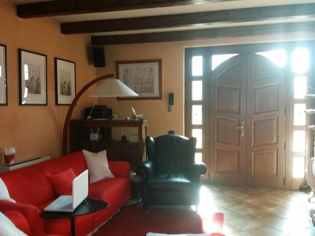 Peropero' Acomodação com café da manhã Gattinara Exterior foto